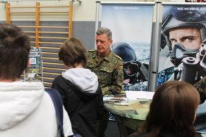 Bild von Aussteller Bundeswehr im Gespräch