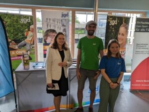 Bild von Senatorin Dr. Melanie Leonhard mit ijgd